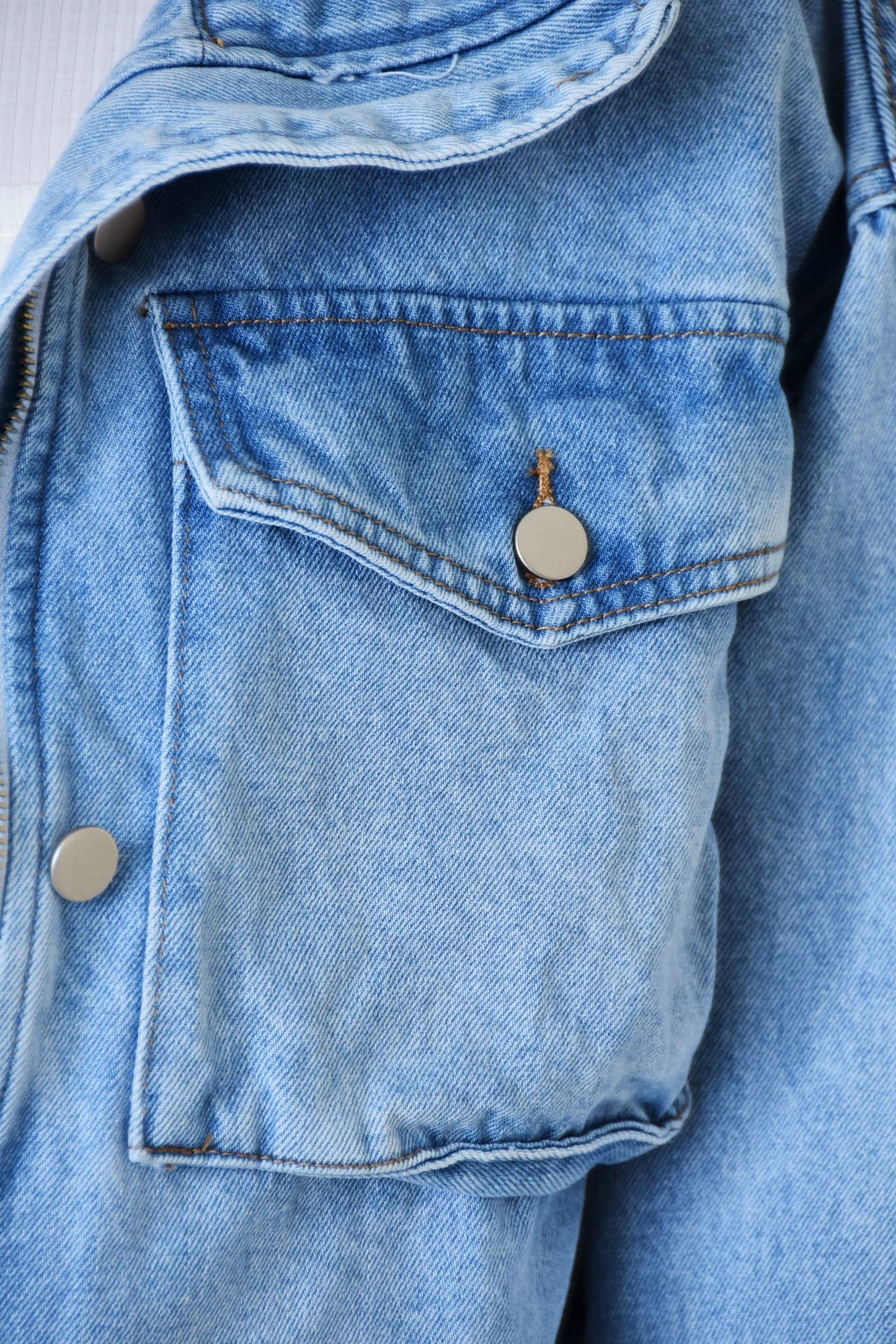 Cropped Utility Denim Jacket